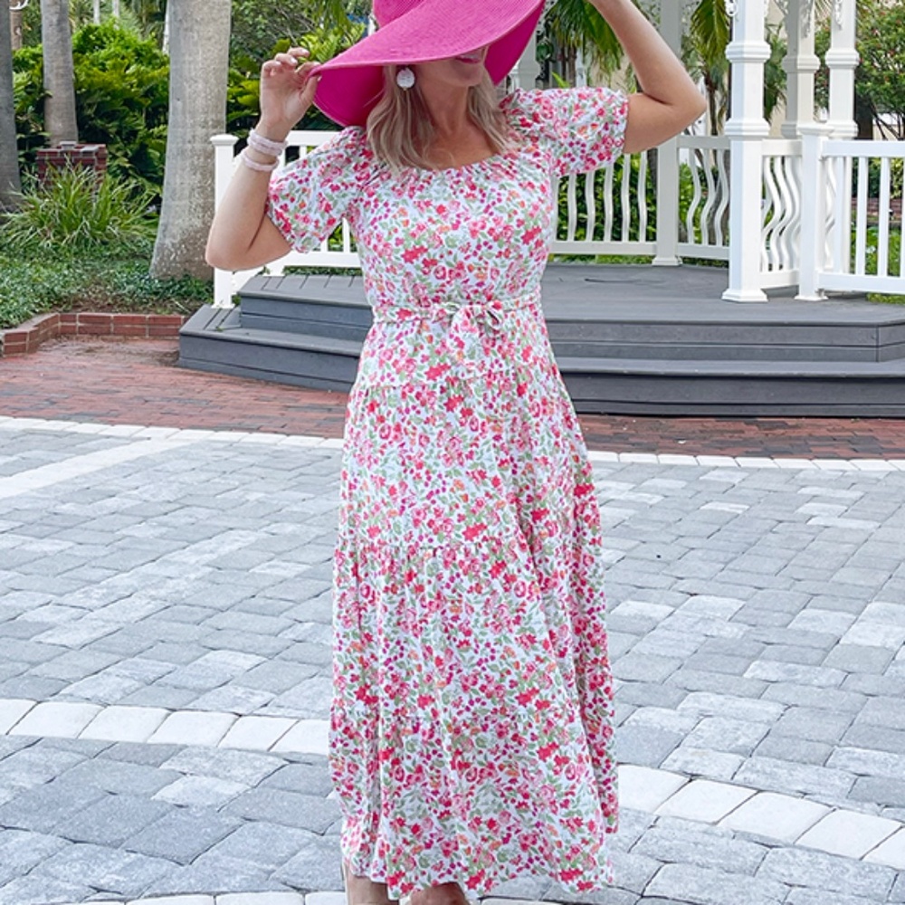 Smith & Quinn Strawberry Print Tiered Maxi Dress - XS